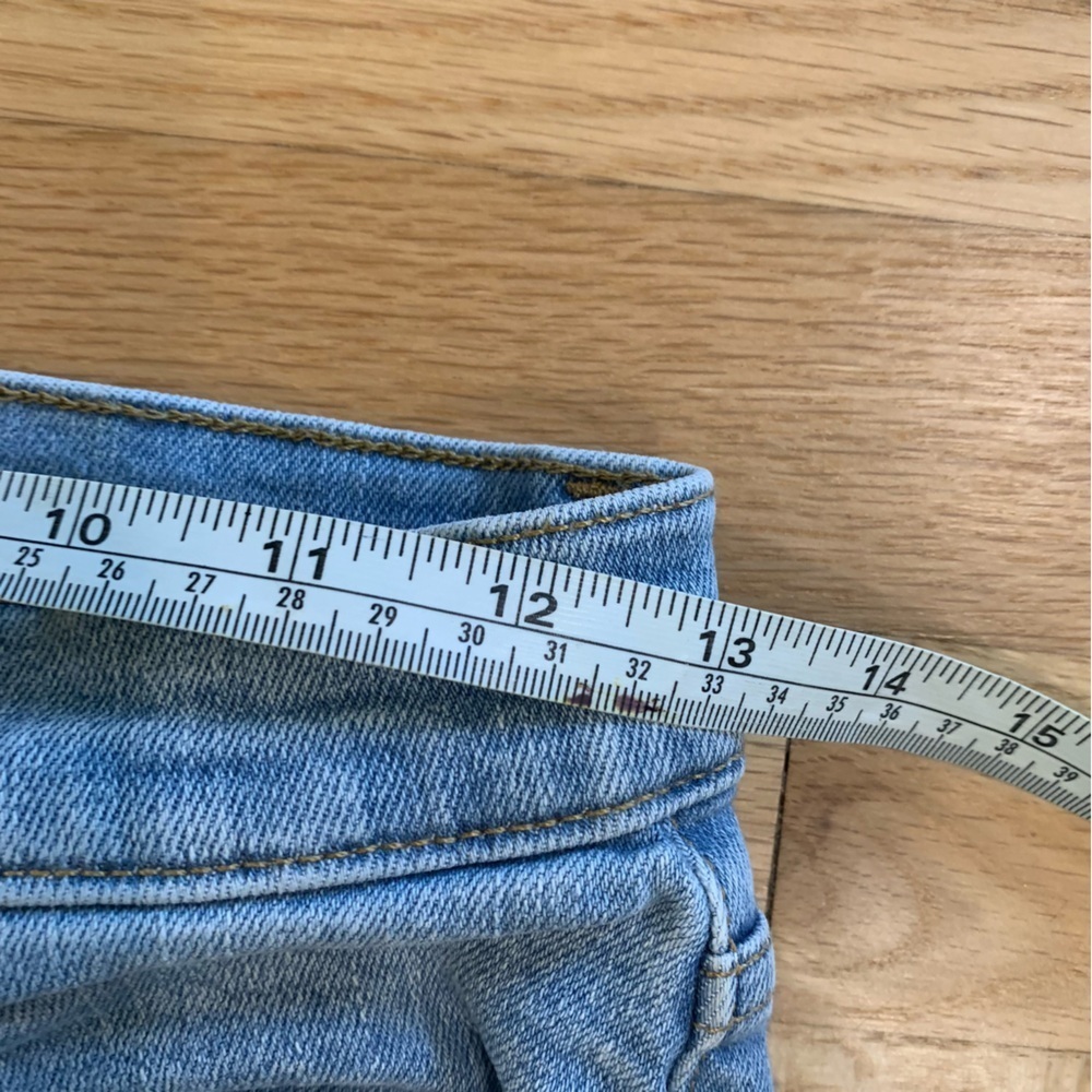 Re/Done 90s High Rise Ankle Crop in Worn Bright Blue size 27 Button Fly Denim - Picture 14 of 16